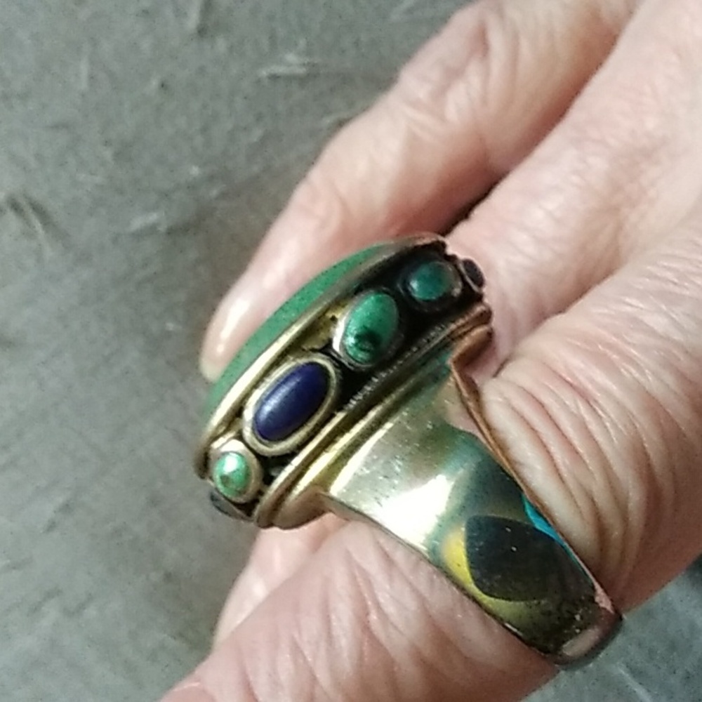Large stone turquoise and silver vintage ring,no major issues size 8 - Picture 2 of 4